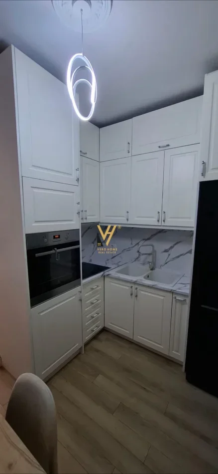 Tirane, shitet apartament 1+1+Ballkon Kati 2, 56 m² 135.000 € (KODRA E DIELLIT)