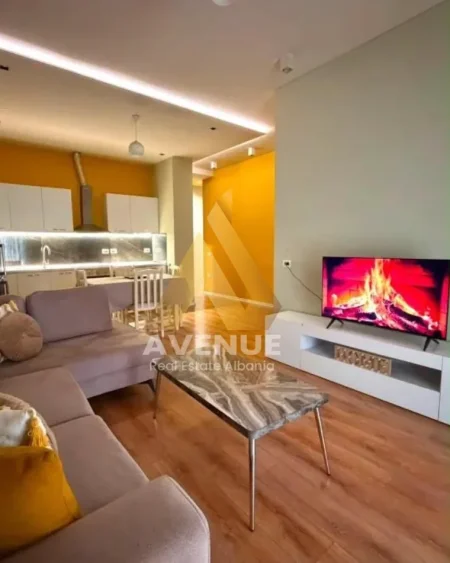 Tirane, jepet me qera apartament 2+1+Ballkon , 80 m² 600 € 