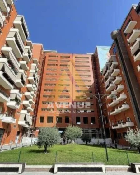 Tirane, jepet me qera apartament 2+1+Ballkon , 80 m² 600 € 