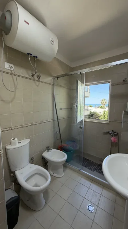 Durres, shitet apartament 1+1+Ballkon Kati 1, 77 m² 155.000 € (Golem)