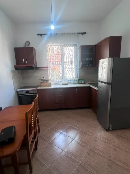 🏡 Jepet me qera apartament 1+1 ne Don Bosko pas Kompleksit Vizion Plus,  450 mije leke