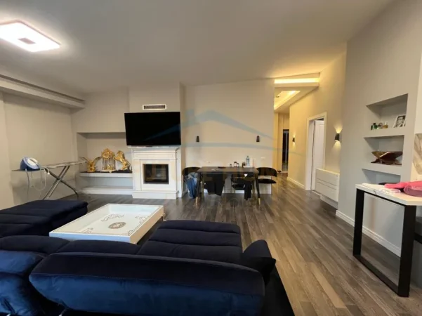 Tirane, shitet apartament 3+1+2+VERANDE, Kati 7, 172 m² 250.000 € (LIQENI I THATE , Residenca FZ)
