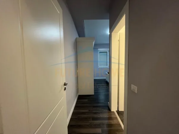 Tirane, shitet apartament 3+1+2+VERANDE, Kati 7, 172 m² 250.000 € (LIQENI I THATE , Residenca FZ)