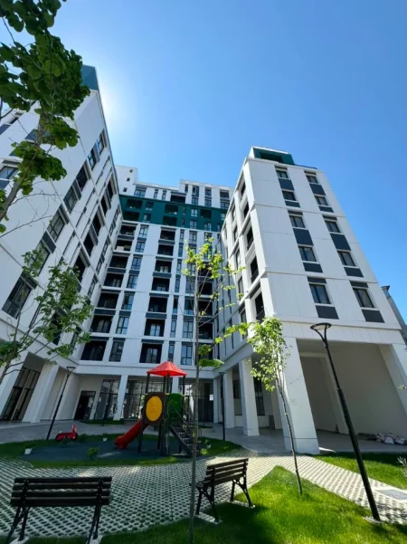 Tirane, shitet apartament 3+1 , 125 m² 375.000 € 