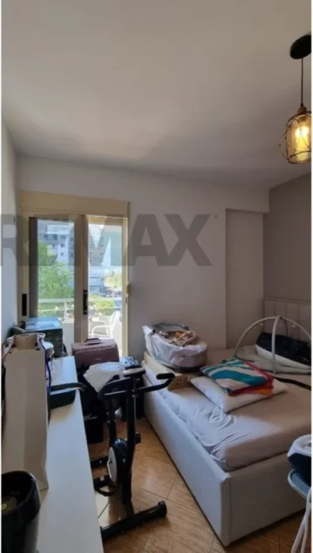 Vlore, shitet apartament 2+1 Kati 4, 110 m² 300.000 € (Lungomare, Vlorë)