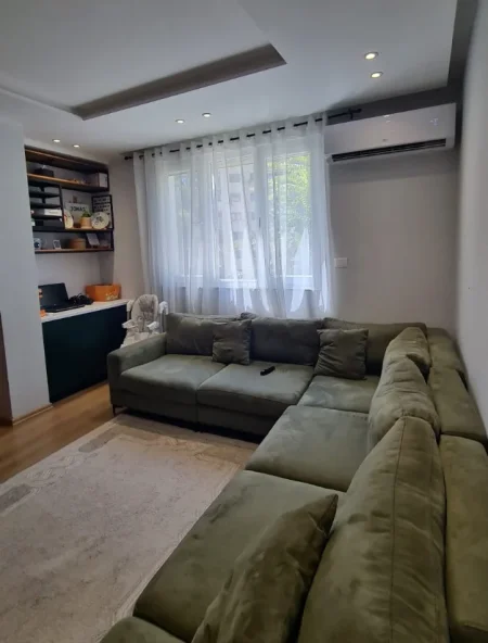 Tirane, shitet apartament 2+1 , 89 m² 250.000 € 