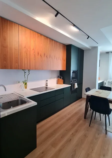 Tirane, shitet apartament 2+1 , 89 m² 250.000 € 