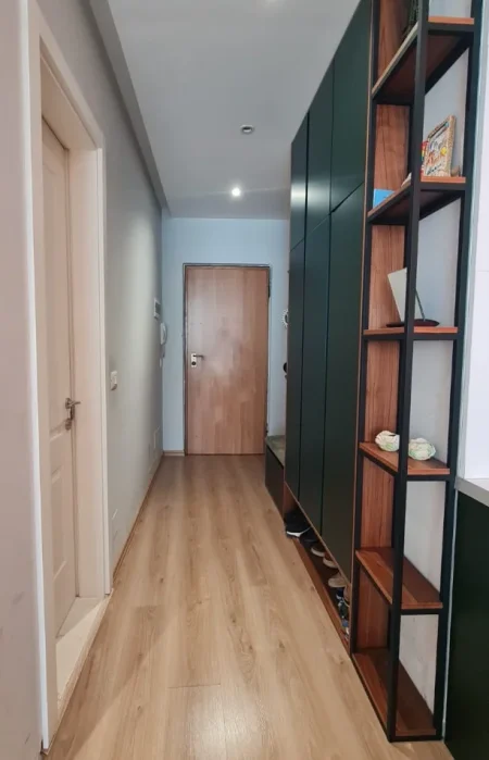 Tirane, shitet apartament 2+1 , 89 m² 250.000 € 