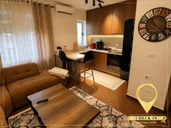 Tirane, shitet apartament 1+1+Aneks Kati 5, 56 m² 125.000 € (Rruga Ali Demi)