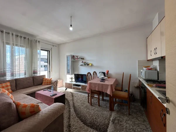 Tirane, shitet apartament 1+1 Kati 7, 73 m² 103.000 € (MILO SOTIR GURA)