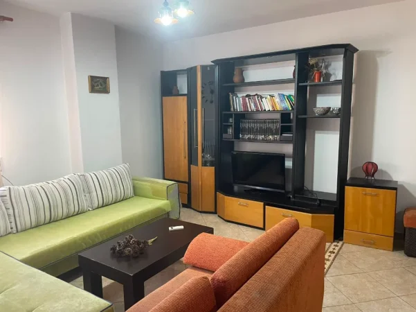 Tirane, jepet me qera apartament 1+1+Ballkon Kati 6, 58 m² 450 € (ne rrugen Don Bosko Tirane)