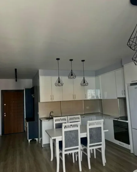 Tirane, shitet apartament 1+1 Kati 8, 81 m² 150.000 € (Ish Fusha Aviacionit)