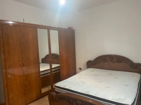 Tirane, jepet me qera apartament 1+1+Ballkon Kati 0, 64 m² 350 € (ne rrugen Don Bosko Tirane)