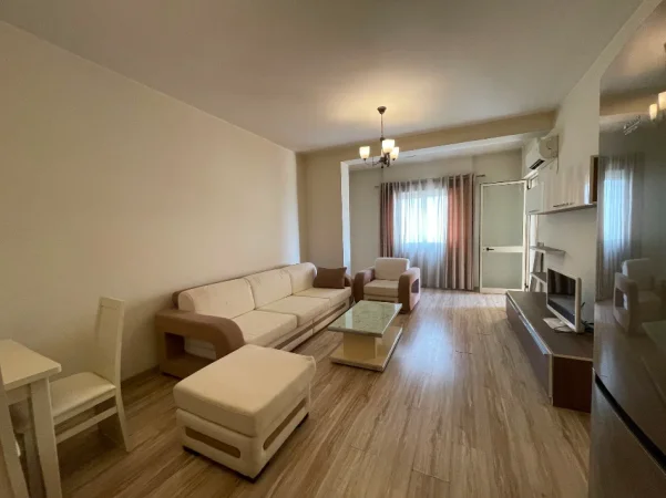 Tirane, shitet apartament 1+1+Ballkon Kati 5, 73 m² 140.000 € 