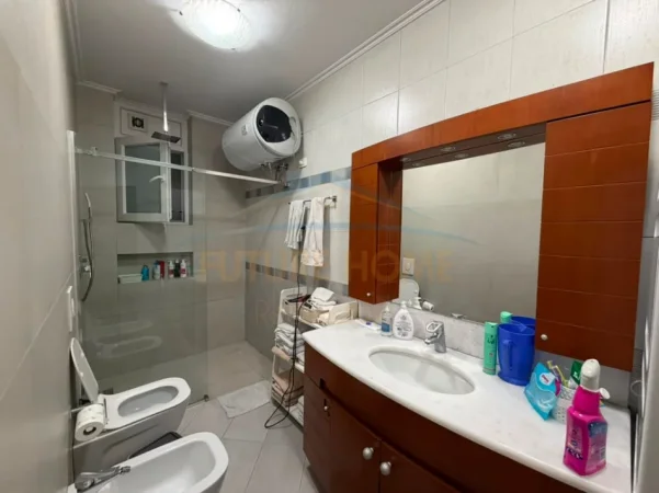 SHITET APARTAMENT 2+1+DEPO KOMPLEKSI KIKA 1, KOMUNA PARISIT