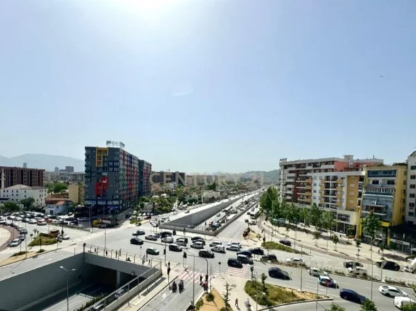 Tirane, shitet apartament 2+1 , 121 m² 145.000 € (Astir)