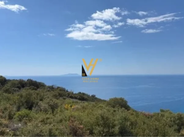 Himare, shitet toke , 6.000 m² 480.000 € (LUKOVE)
