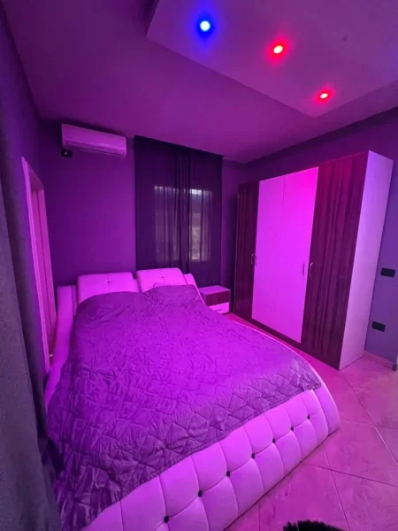 Tirane, jepet me qera apartament 2+1 Kati 1, 100 m² 430 € (Mbrapa Spitalit Hygea)