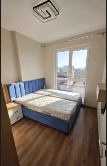 🏡 Jepet me Qera Apartament 1+1  Pranë QSUT & Shkollës së Bashkuar ,  550 euro