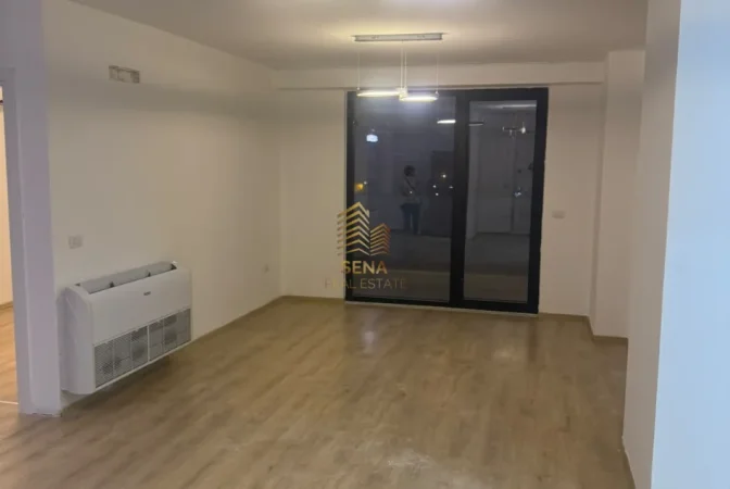 Tirane, jepet me qera ambjent biznesi Kati 5, 120 m² 1.000 € (Rezidenca Turdiu-Ish Fusha e Aviacionit)