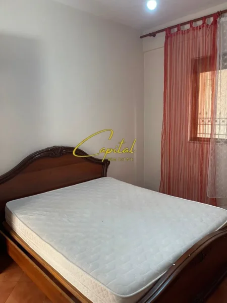 Tirane, jepet me qera apartament 1+1 Kati 1, 95 m² 400 € (DON BOSKO)
