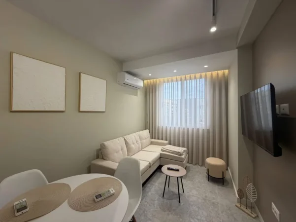 Tirane, shitet apartament 1+1 Kati 5, 65 m² 189.000 € (21 Dhjetori)