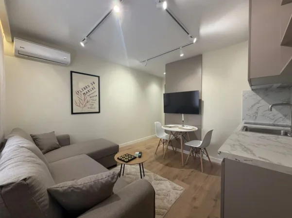 Tirane, shitet apartament 1+1 Kati 5, 65 m² 189.000 € (21 Dhjetori)