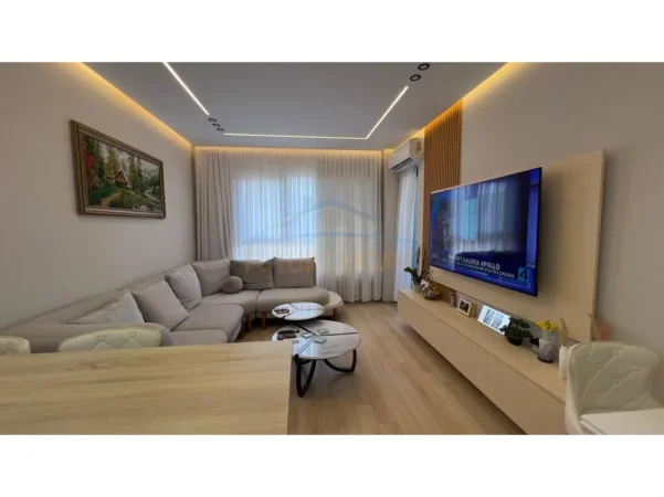 Tirane, shitet apartament 2+1 Kati 8, 104 m² 124.000 € 