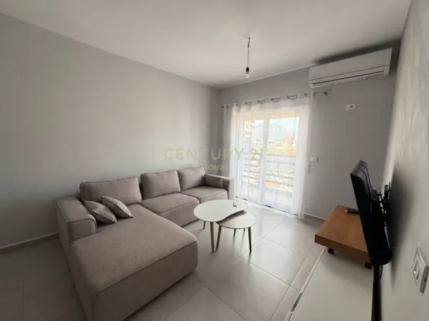 shitet apartament 1+1+Ballkon Kati 6, 75 m² 200.000 € (Selvia)