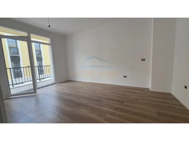 Tirane, shitet apartament 1+1 Kati 1, 57 m² 104.784 € 