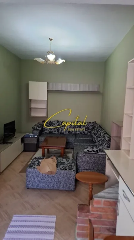 Tirane, jepet me qera apartament 1+1 Kati 2, 65 m² 450 € (DON BOSKO)