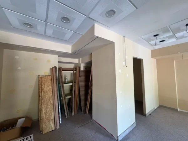 Tirane, shitet ambjent biznesi Kati 2, 76 m² 500.000 € (Tawian)