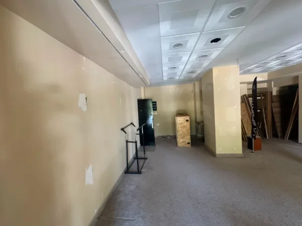 Tirane, shitet ambjent biznesi Kati 2, 76 m² 500.000 € (Tawian)