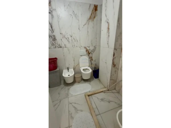 Tirane, shitet apartament 1+1 Kati 4, 61 m² 68.000 € (Kamez)