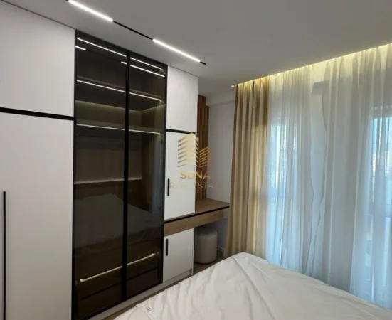 Tirane, jepet me qera apartament 2+1+Ballkon Kati 7, 107 m² 850 € (Kompleksi Aura, Laprake)