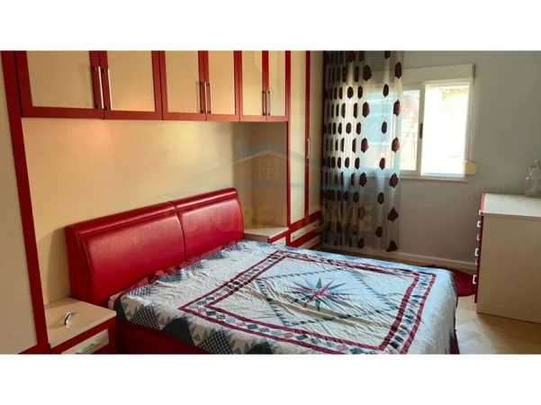 Tirane, shitet apartament 2+1 Kati 3, 80 m² 165.000 € (RRUGA FERIT XHAJKO)