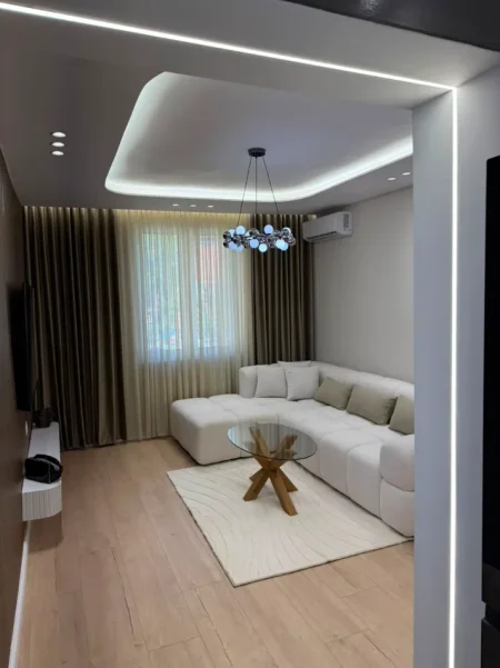 Tirane, shitet apartament 1+1+Aneks+Ballkon Kati 2, 55 m² (Rruga Bilal Xhaferri)
