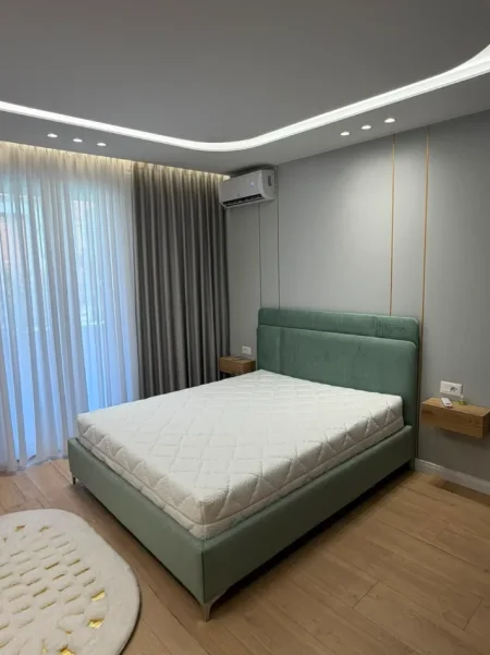 Tirane, shitet apartament 1+1+Aneks+Ballkon Kati 2, 55 m² (Rruga Bilal Xhaferri)