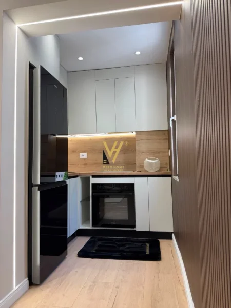Tirane, shitet apartament 1+1+Ballkon Kati 2, 55 m² 202.000 € (LIQENI ARTIFICIAL)