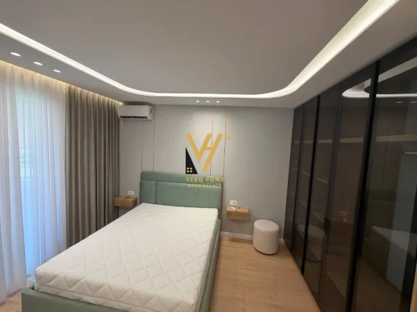 Tirane, shitet apartament 1+1+Ballkon Kati 2, 55 m² 202.000 € (LIQENI ARTIFICIAL)