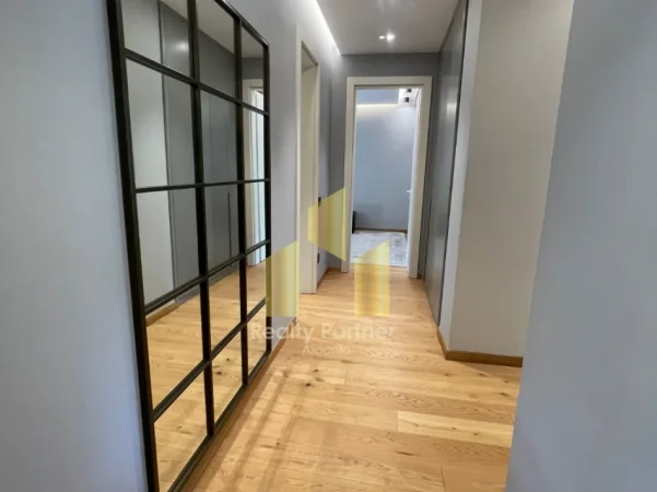 Tirane, shitet apartament 2+1+Ballkon Kati 1, 196 m² 600.000 € (Secret Garden Residence, pranë TEG)