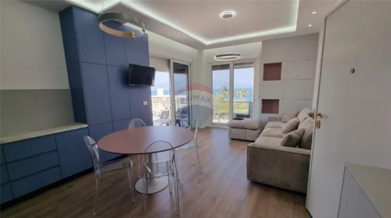 Radhime - Orikum, shitet apartament 1+1+Ballkon Kati 4, 65 m² 180.000 € (Radhime, Vlore)