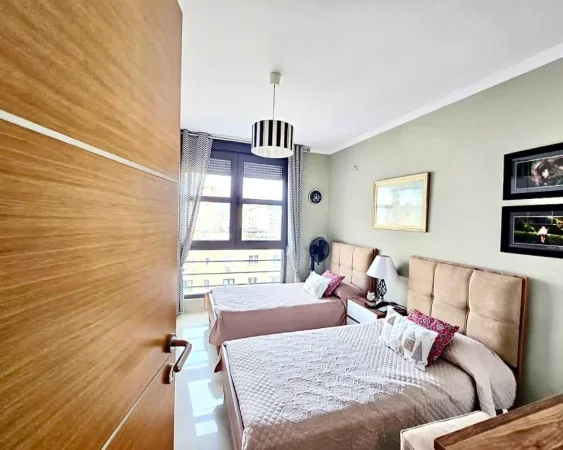 Tirane, shitet apartament 3+1+Aneks+Ballkon Kati 6, 130 m² 416.000 € (Rruga e Kosovareve)