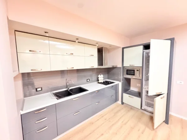 Tirane, shitet apartament 2+1 Kati 6, 91 m² 198.000 € (Xhamlliku Kompleksi Colombo Tirana)
