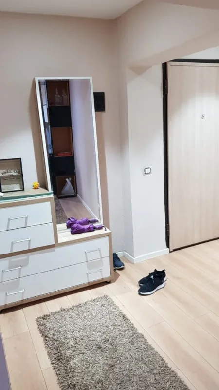 Tirane, jepet me qera apartament 2+1 Kati 3, 90 m² 600 € (Don Bosko)