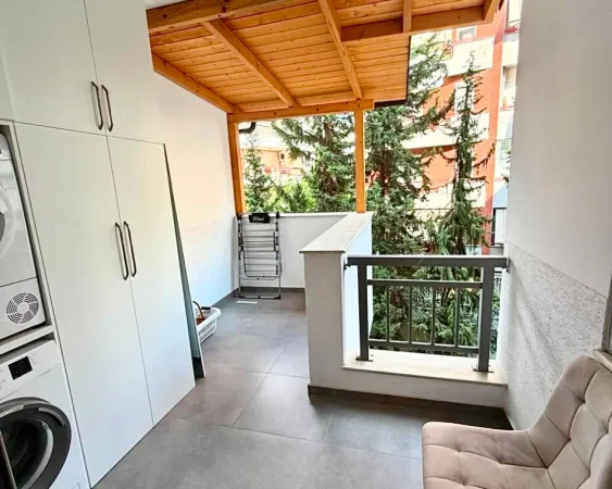 Tirane, shitet apartament 1+1 , 65 m² 185.000 € (Prane Hotel Sokratit)