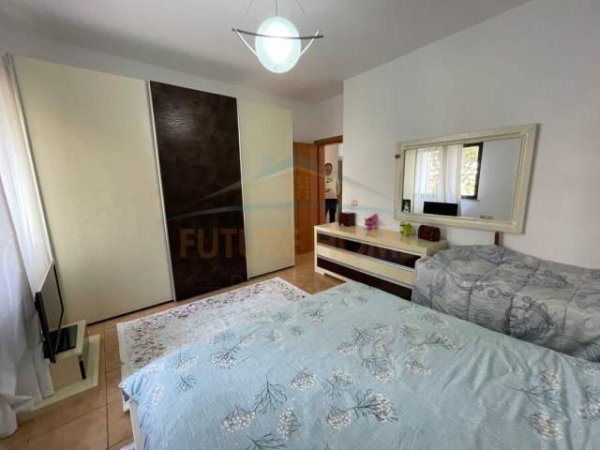 Tirane, shitet apartament 2+1 Kati 2, 103 m² 137.000 Euro (BULEVARDI BAJRAM CURRI)