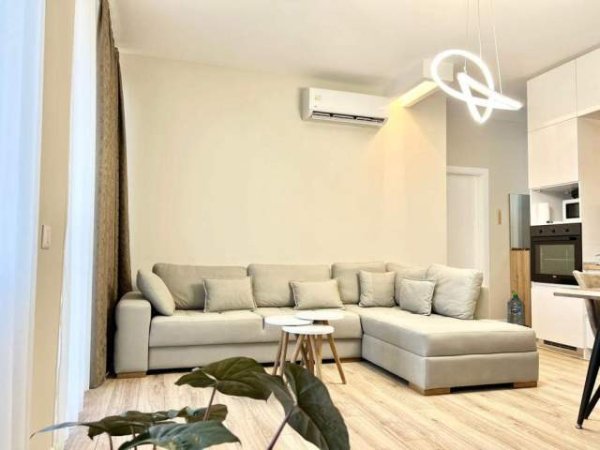 Tirane, ofert apartament 75 m² 135.000 Euro (Gjimnazi Partizani, Rruga Riza Cerova,)