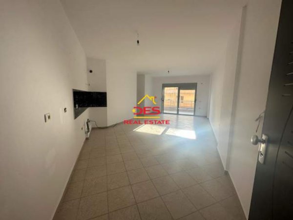 Sarande, shitet apartament 1+1+BLK Kati 3, 75 m² 72.000 Euro (SArande)
