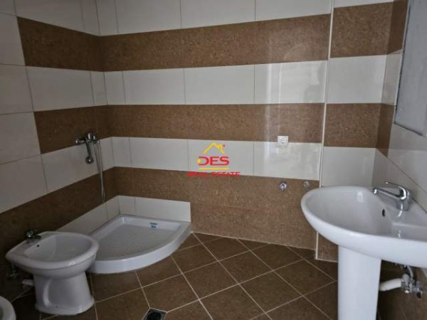 Sarande, shitet apartament 1+1+BLK Kati 3, 90 m² 180.000  (SArande)